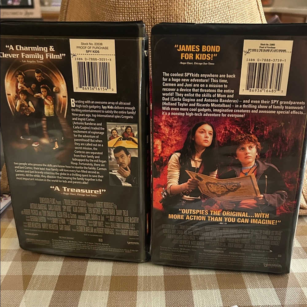 Spy Kids VHS Movie Set for Children - Picture 2 of 2